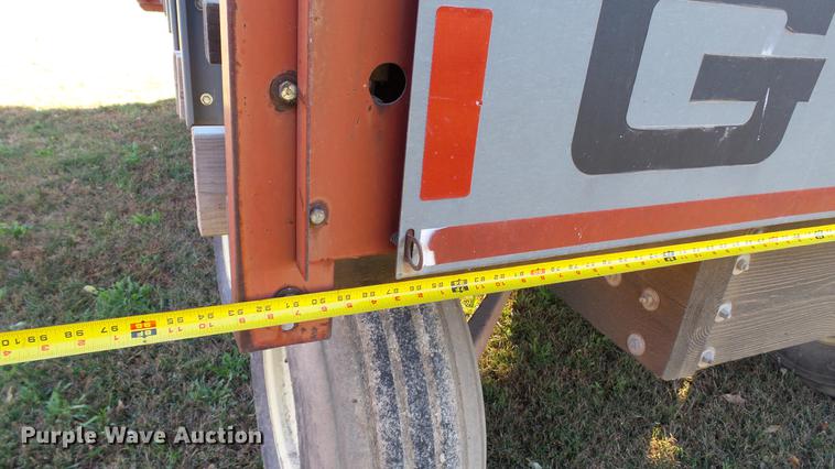 image for item DC1024 Gehl 970 forage wagon