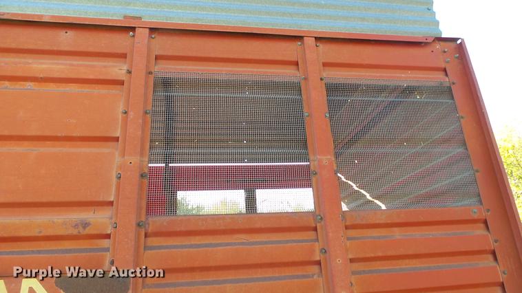 image for item DC1025 New Holland Crop Carrier 8 forage wagon