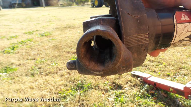 image for item DC1027 Gehl 970 forage wagon