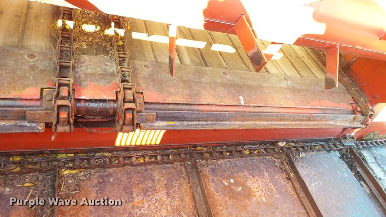 image for item DC1028 Gehl 980 forage wagon