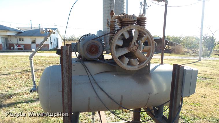 image for item DC1029 Shop built air compressor trailer