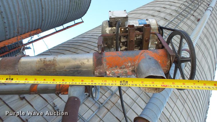 image for item DC1030 Galvanized grain storage bin