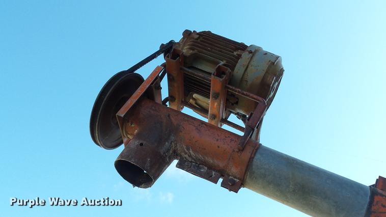 image for item DC1031 Galvanized grain storage bin