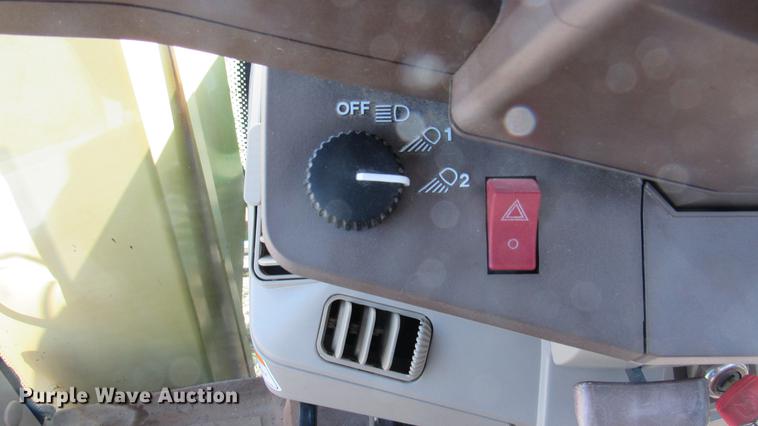 image for item DC2243 2005 John Deere 6320 tractor