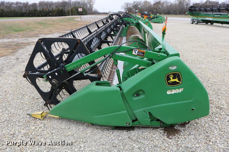 image for item DC3701 2009 John Deere 630F Hydroflex head