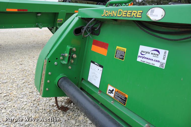 image for item DC3701 2009 John Deere 630F Hydroflex head