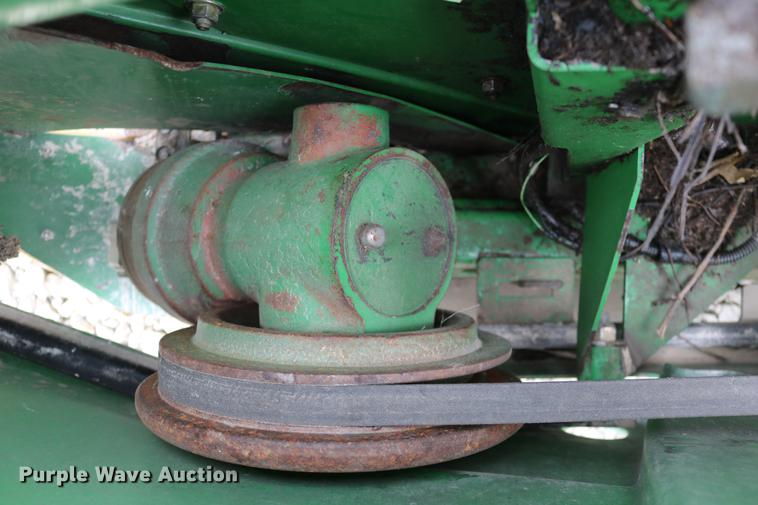 image for item DC3701 2009 John Deere 630F Hydroflex head