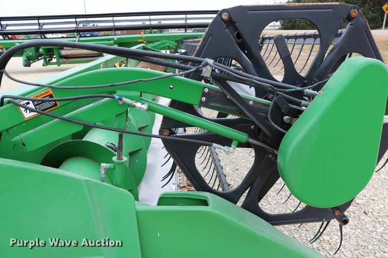 image for item DC3701 2009 John Deere 630F Hydroflex head