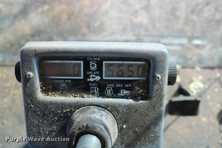 image for item DC3708 1996 Gleaner R72 combine