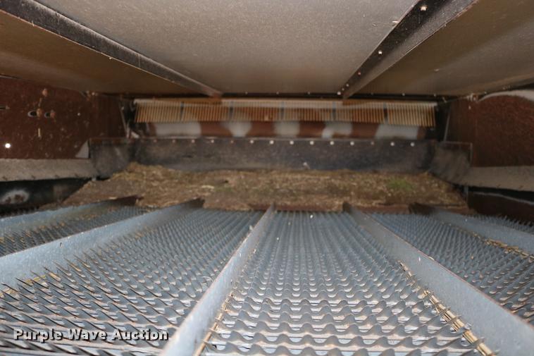 image for item DC3708 1996 Gleaner R72 combine