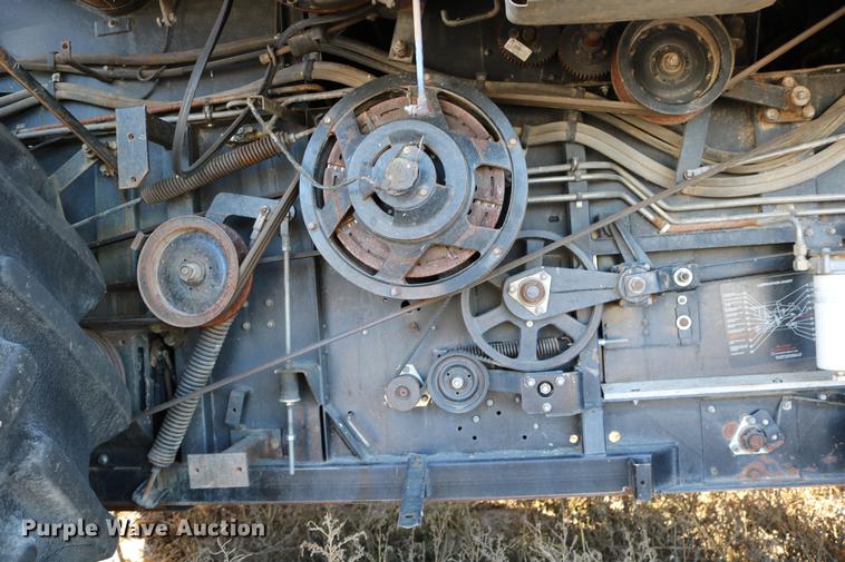 image for item DC3708 1996 Gleaner R72 combine