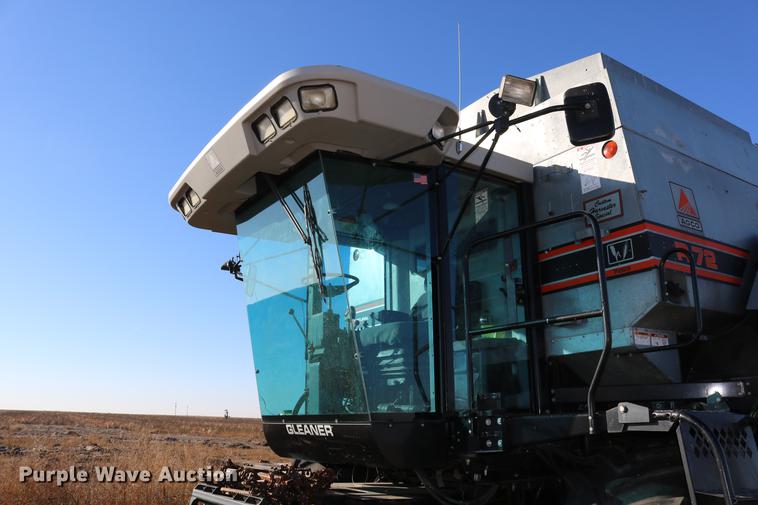 image for item DC3708 1996 Gleaner R72 combine