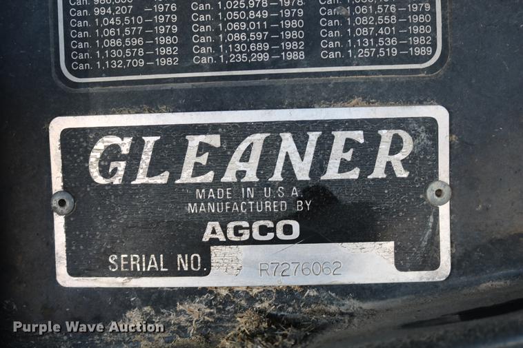 image for item DC3708 1996 Gleaner R72 combine