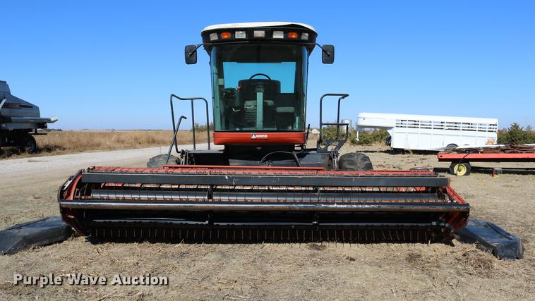 image for item DC3709 Hesston 8450 self-propelled windrower