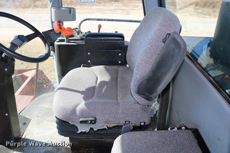 image for item DC3709 Hesston 8450 self-propelled windrower