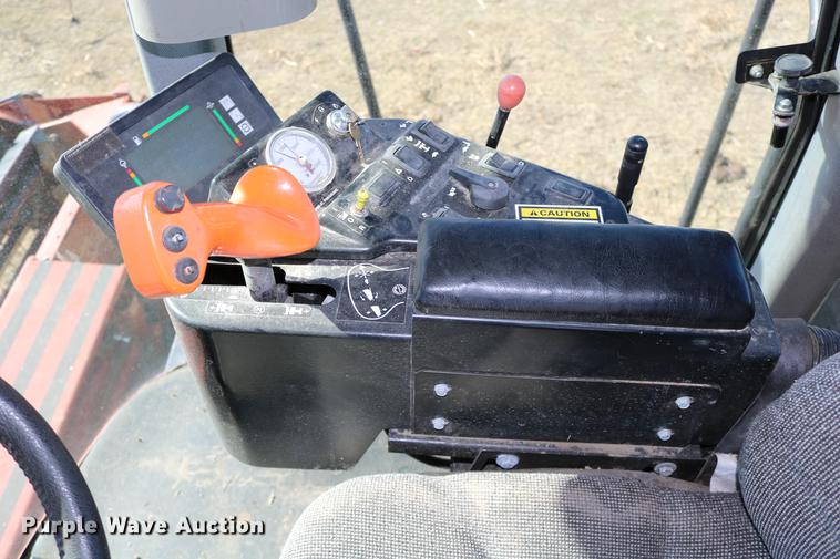 image for item DC3709 Hesston 8450 self-propelled windrower