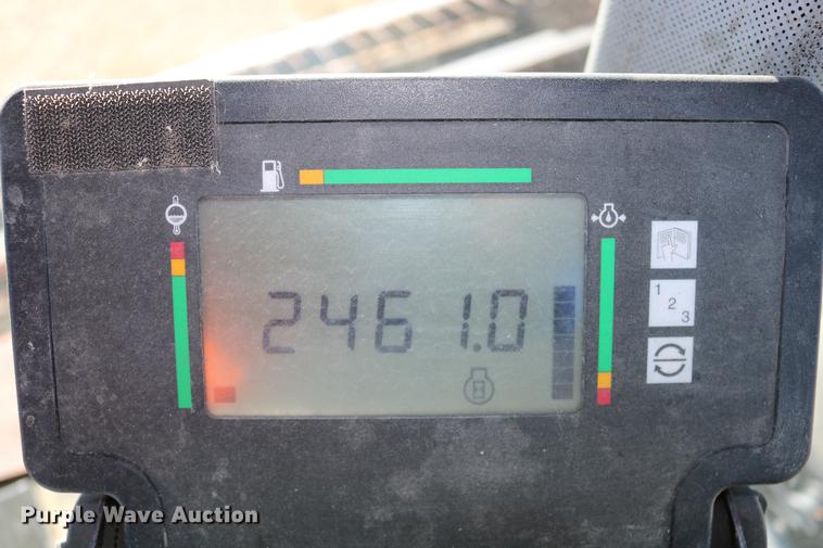 image for item DC3709 Hesston 8450 self-propelled windrower