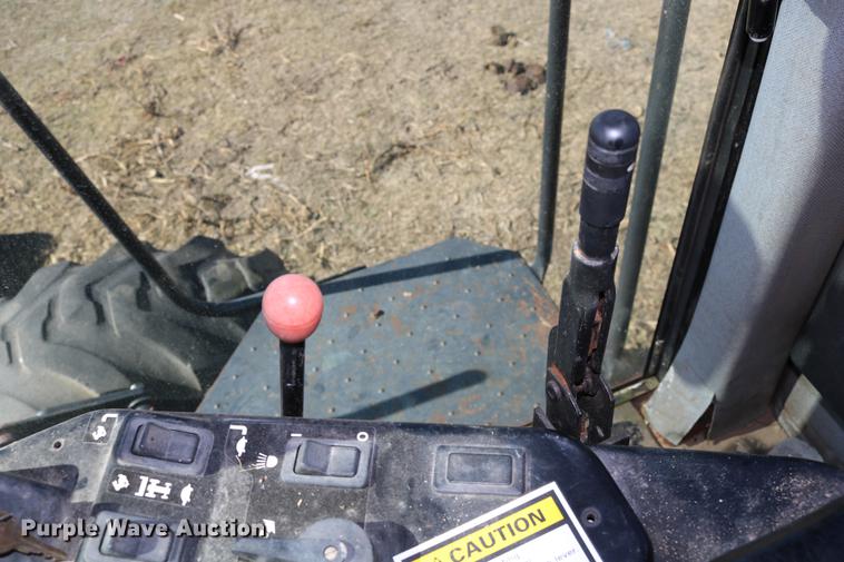 image for item DC3709 Hesston 8450 self-propelled windrower