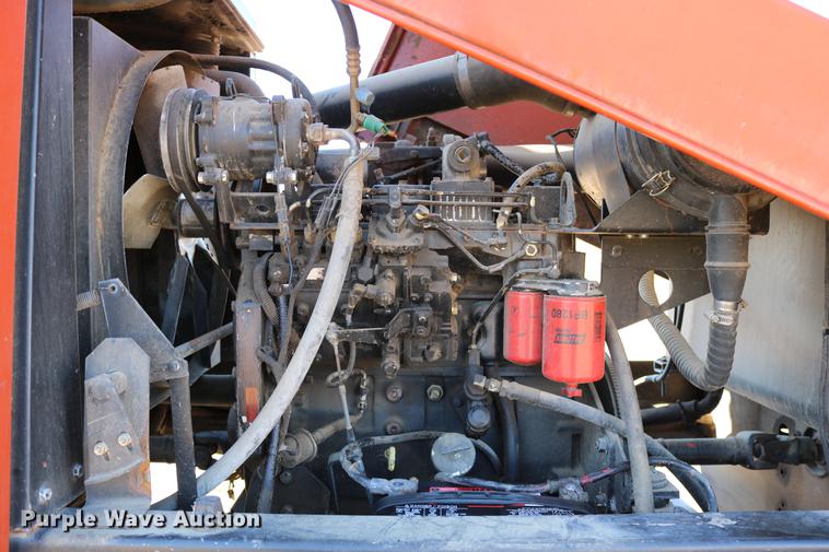 image for item DC3709 Hesston 8450 self-propelled windrower