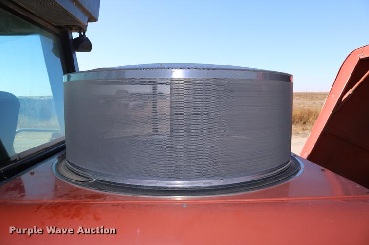 image for item DC3709 Hesston 8450 self-propelled windrower