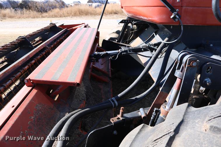 image for item DC3709 Hesston 8450 self-propelled windrower