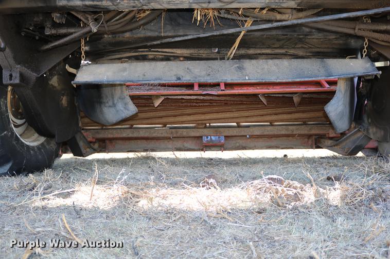 image for item DC3709 Hesston 8450 self-propelled windrower