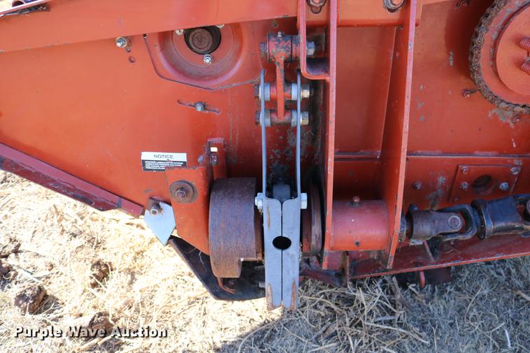 image for item DC3709 Hesston 8450 self-propelled windrower