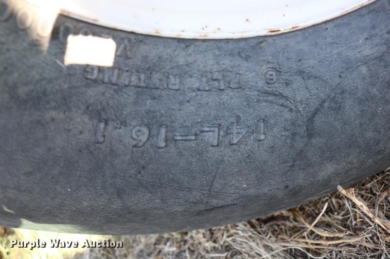 image for item DC3709 Hesston 8450 self-propelled windrower