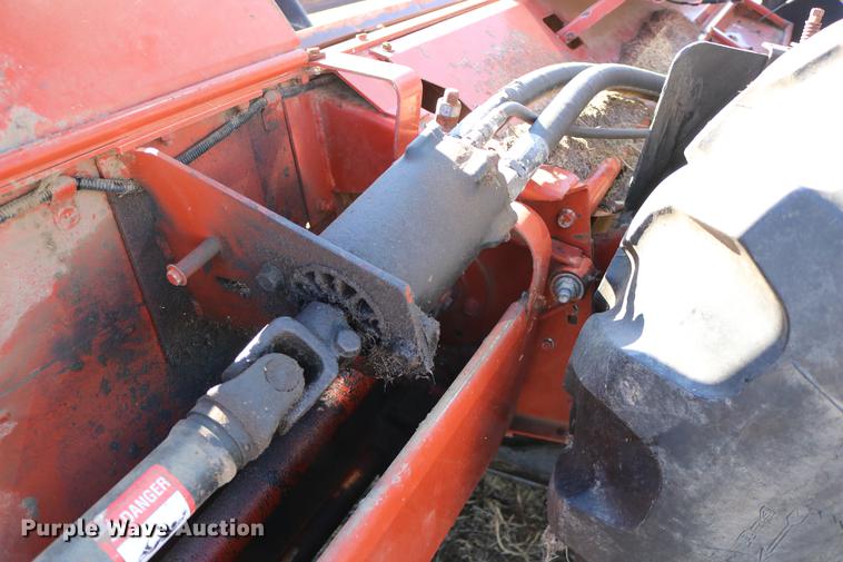 image for item DC3709 Hesston 8450 self-propelled windrower