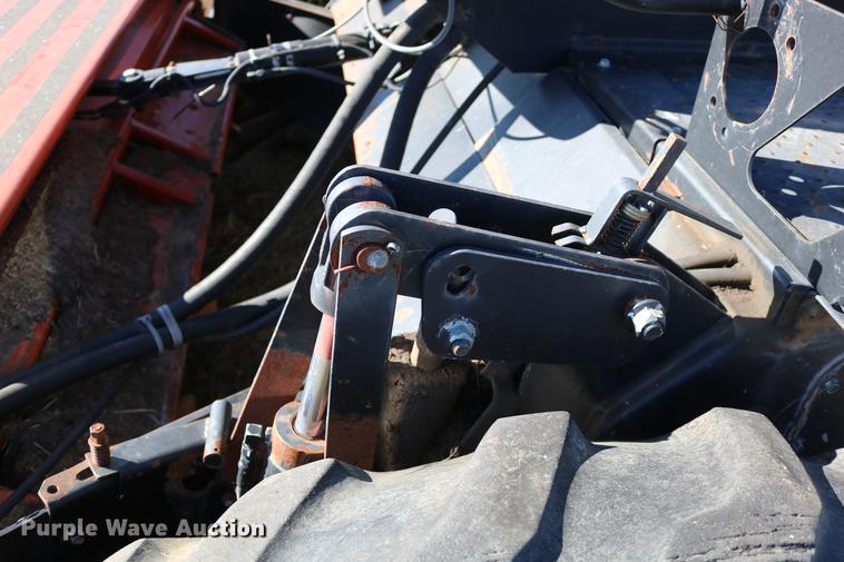 image for item DC3709 Hesston 8450 self-propelled windrower