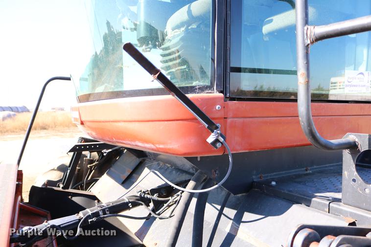 image for item DC3709 Hesston 8450 self-propelled windrower