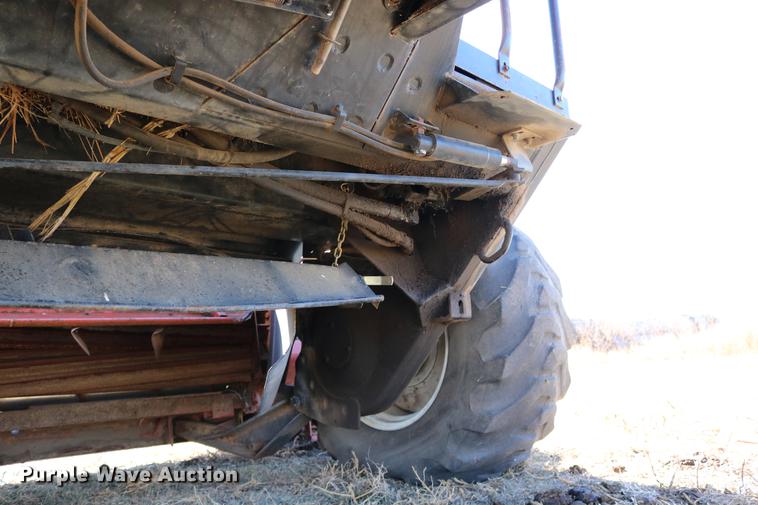 image for item DC3709 Hesston 8450 self-propelled windrower