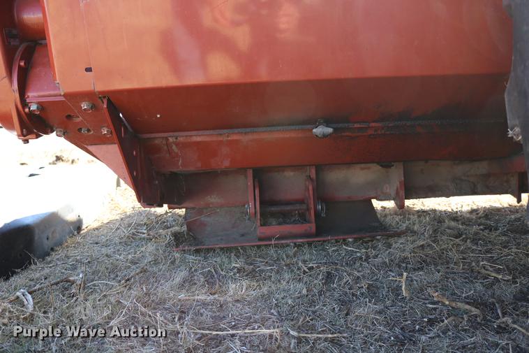 image for item DC3709 Hesston 8450 self-propelled windrower