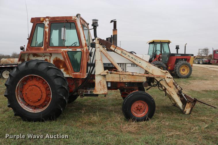 image for item DC3724 1975 Case 1175 tractor