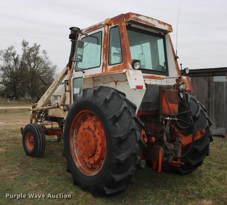 image for item DC3724 1975 Case 1175 tractor
