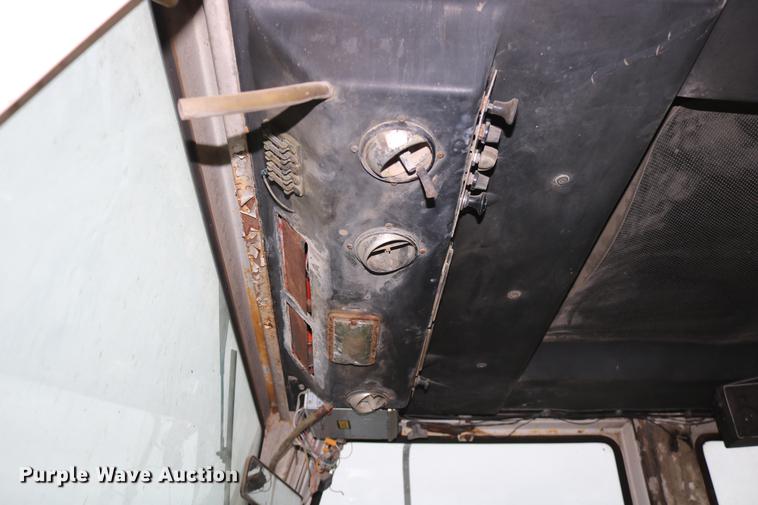 image for item DC3724 1975 Case 1175 tractor