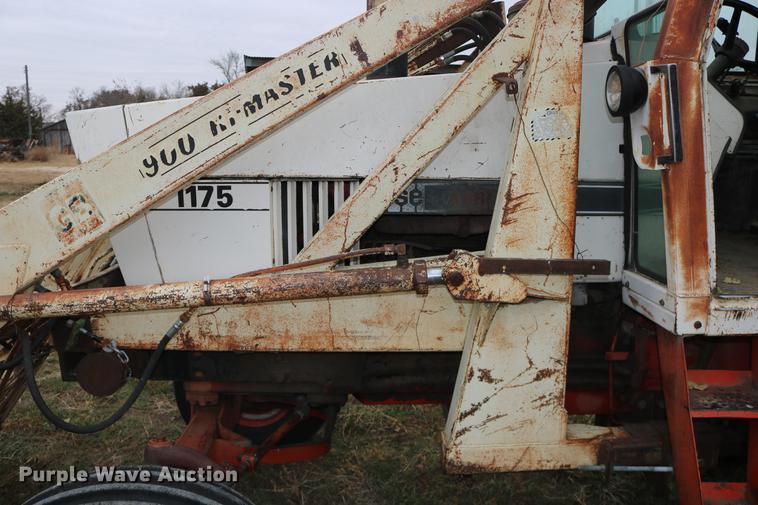 image for item DC3724 1975 Case 1175 tractor