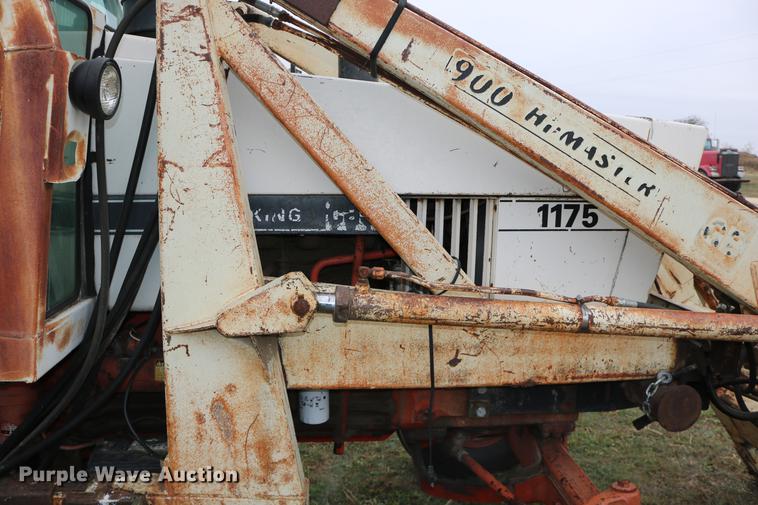image for item DC3724 1975 Case 1175 tractor