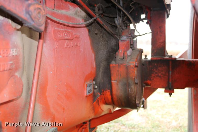 image for item DC3724 1975 Case 1175 tractor