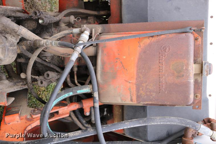 image for item DC3724 1975 Case 1175 tractor