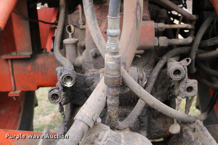 image for item DC3724 1975 Case 1175 tractor