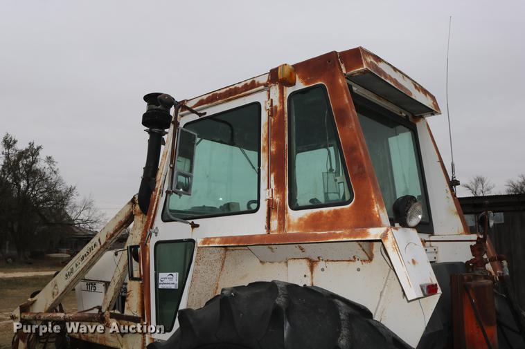 image for item DC3724 1975 Case 1175 tractor