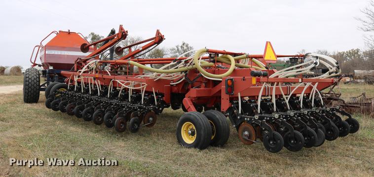 image for item DC3726 Sunflower 9130-40 no-till air seeder
