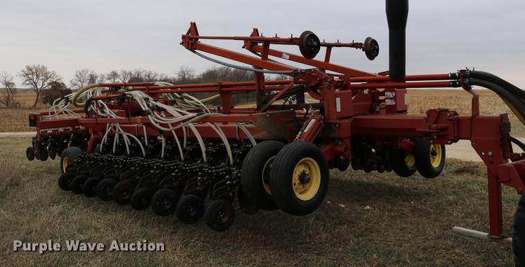 image for item DC3726 Sunflower 9130-40 no-till air seeder