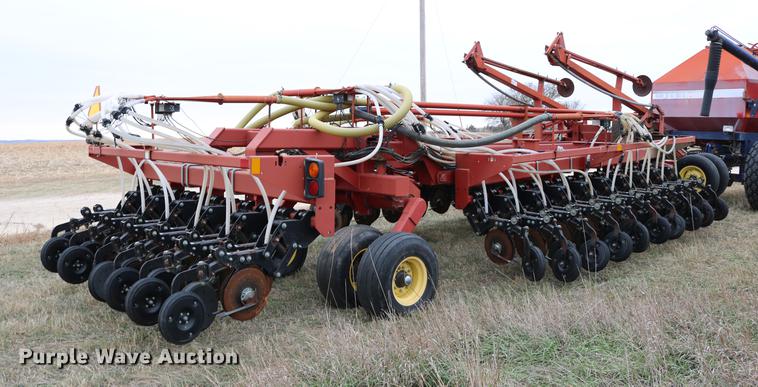 image for item DC3726 Sunflower 9130-40 no-till air seeder