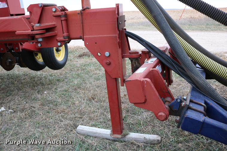 image for item DC3726 Sunflower 9130-40 no-till air seeder