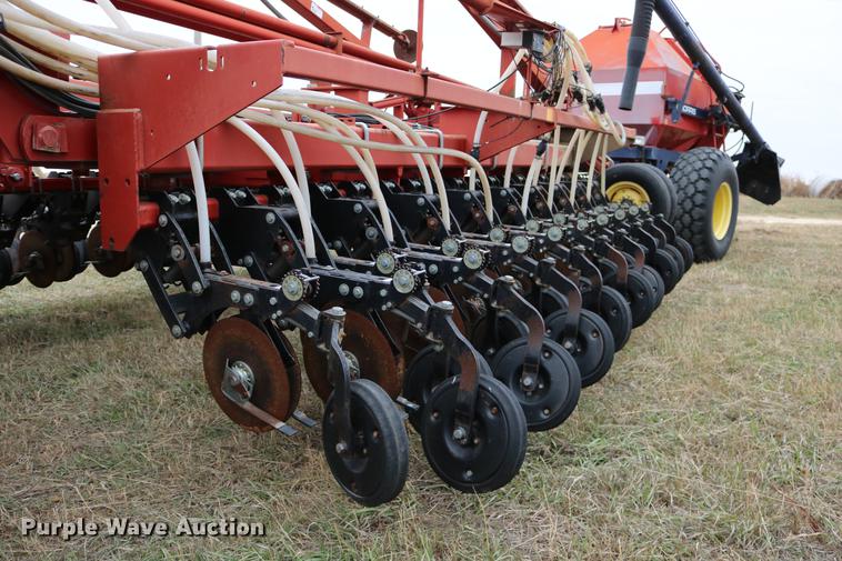 image for item DC3726 Sunflower 9130-40 no-till air seeder