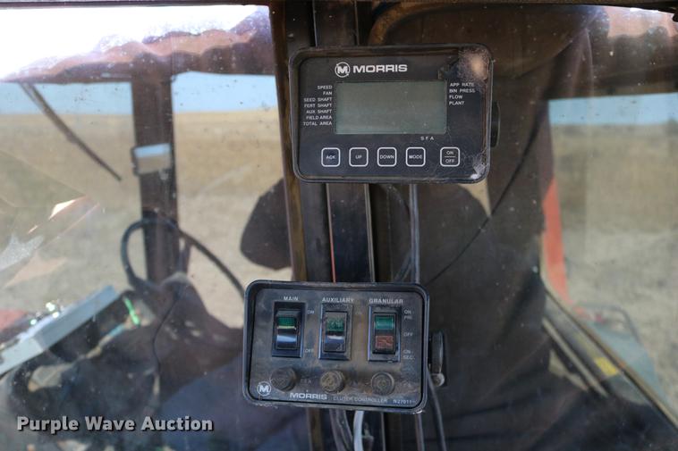 image for item DC3726 Sunflower 9130-40 no-till air seeder