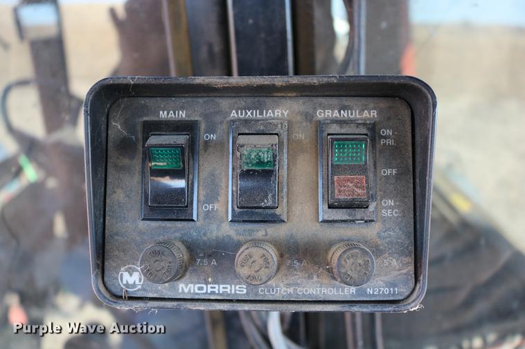 image for item DC3726 Sunflower 9130-40 no-till air seeder