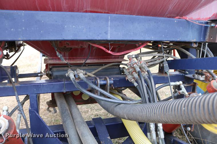 image for item DC3726 Sunflower 9130-40 no-till air seeder